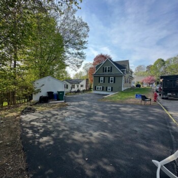 Asphalt Driveway Paving in Woburn, Massachusetts